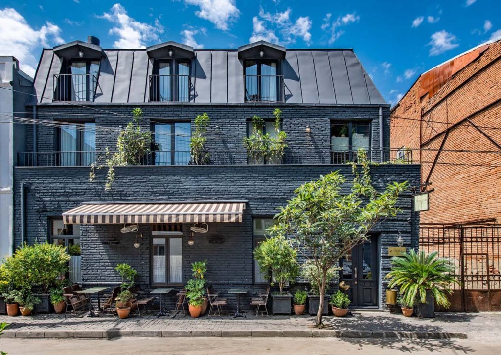 Georgia Delights: Exploring Unmissable Hotel Deals for Your Stay